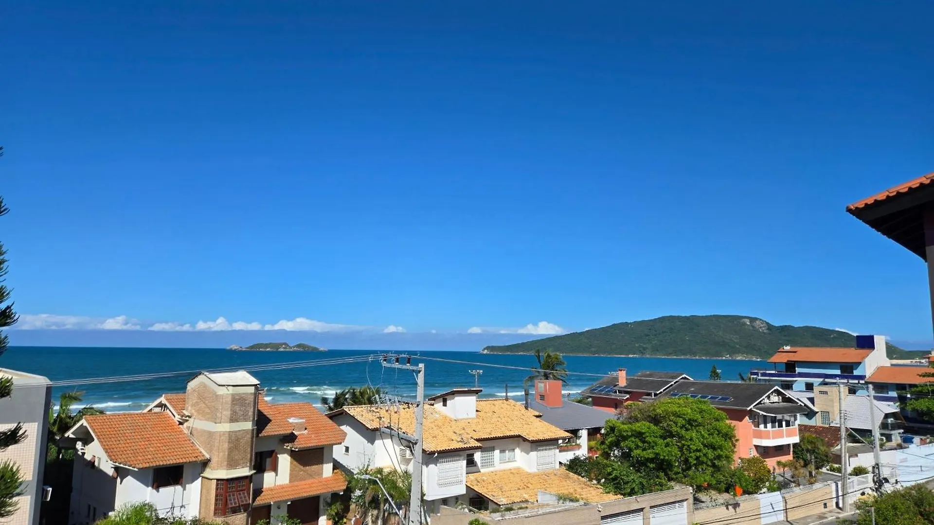 Apartamento Na Rua Da Praia contacts